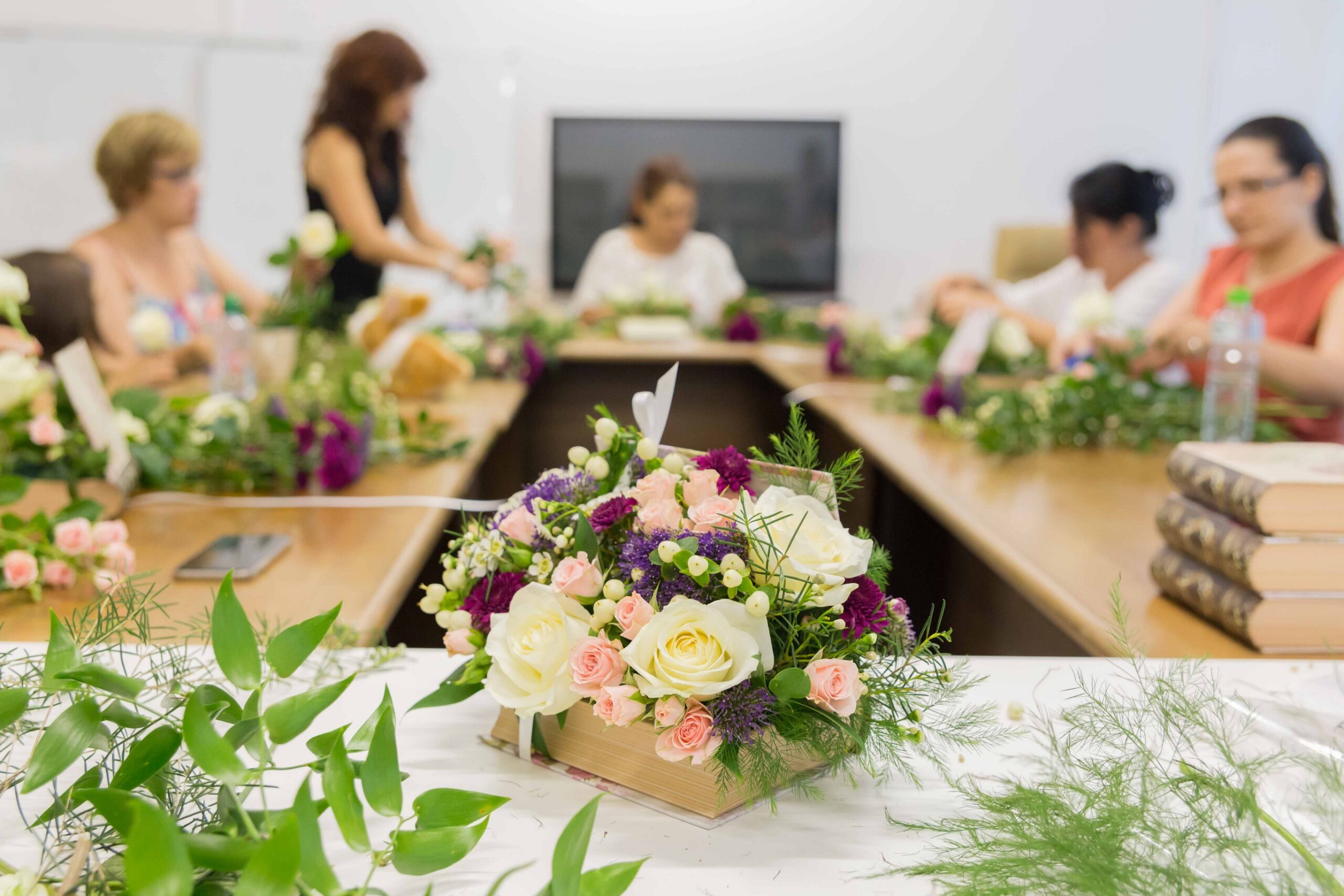 Workshopurile de Aranjamente Florale pentru Evenimente Corporate